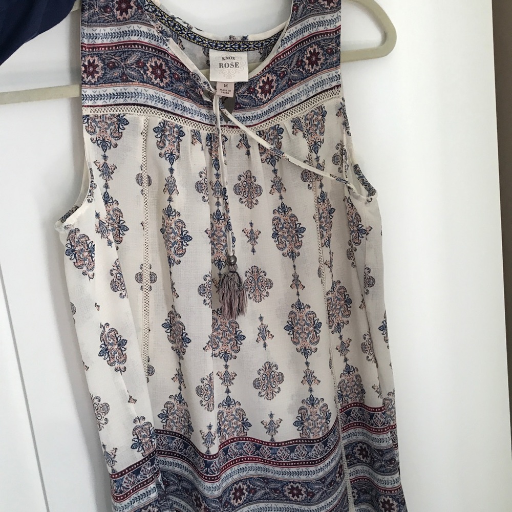 Flowery tank